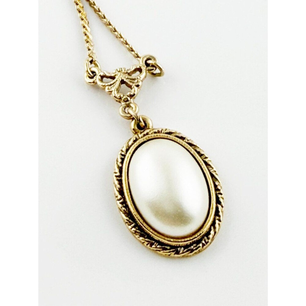 1928 Jewelry Co. Gold Tone Faux Pearl Oval Pendant Necklace - Grandmacore